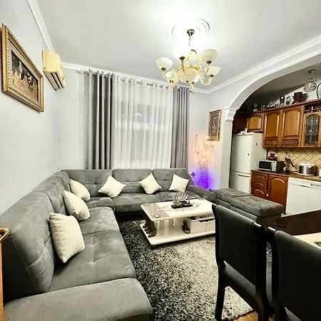 Fishta Zdrale Apartment Shkoder